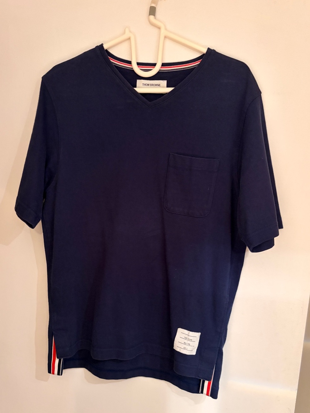Thom Browne Navy V-Neck Pocket Tee with Tricolor Trim